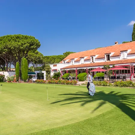 فندق Golf De Valescure & Nuxe