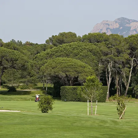 Hotel Golf De Valescure & Nuxe Saint-Raphaël