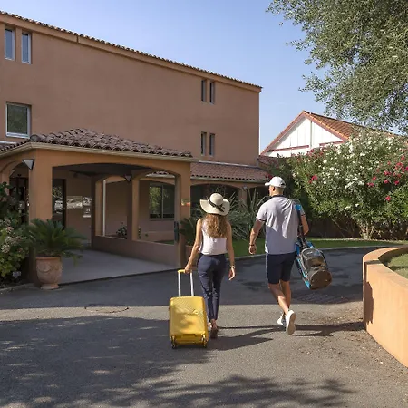 Golf De Valescure & Nuxe 4*