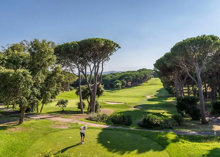 Golf De Valescure & Nuxe