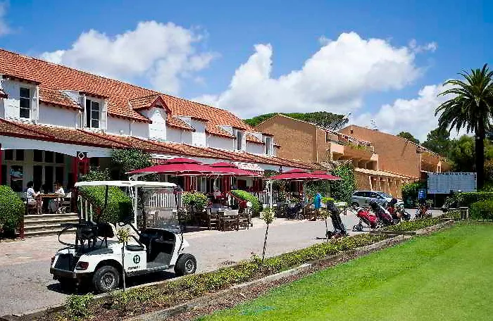 Golf De Valescure & Nuxe Отель
