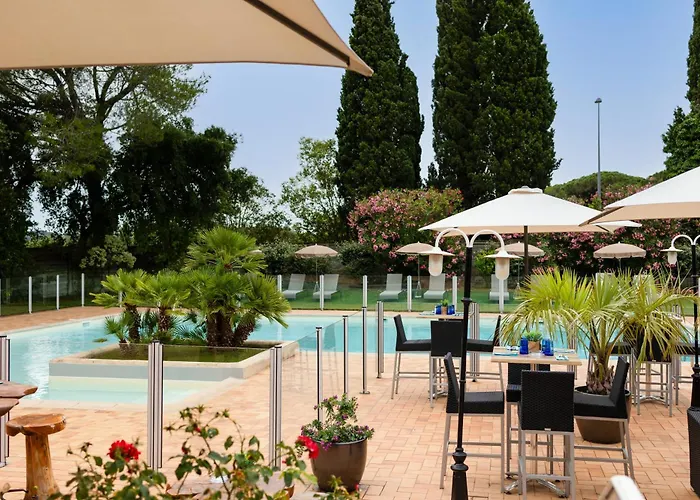Golf De Valescure & Nuxe فندق 4*