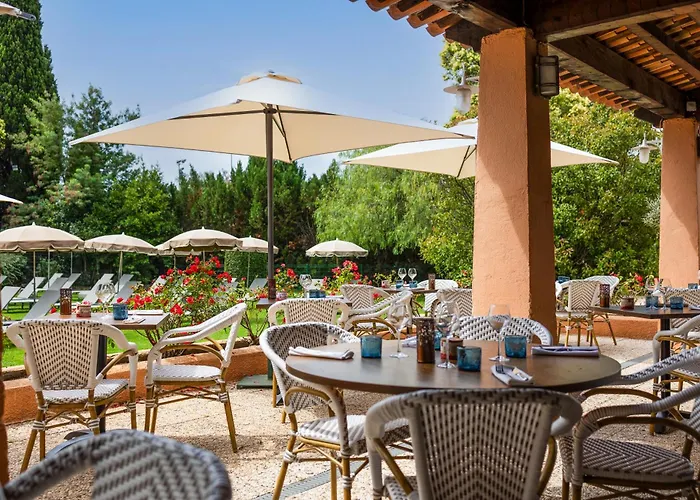 Golf De Valescure & Nuxe فندق 4*