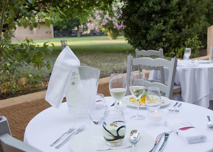 Golf De Valescure & Nuxe Отель
