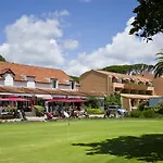 Hotel Golf De Valescure & Nuxe Saint-Raphael (Var)