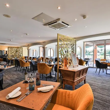 Golf De Valescure & Nuxe 4*