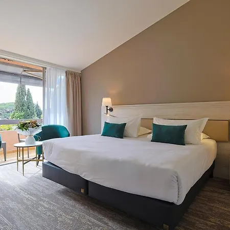 Hotel Golf De Valescure & Nuxe