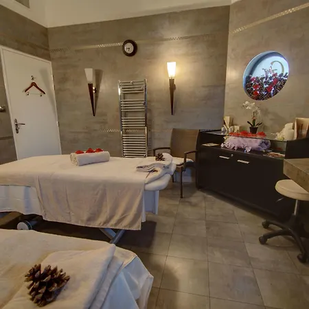 Golf De Valescure&spa Nuxe 4*