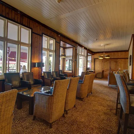 Golf De Valescure & Nuxe 4* Saint-Raphaël