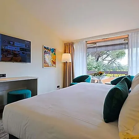 Golf De Valescure & Nuxe Otel
