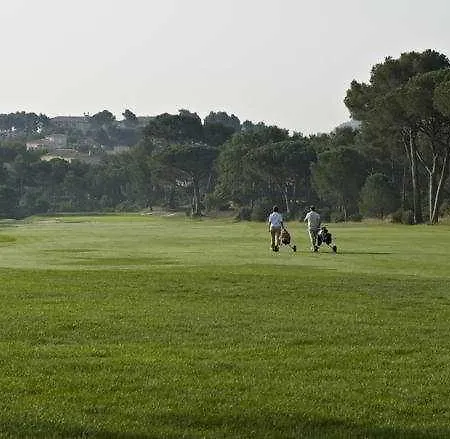 Golf De Valescure & Nuxe Ξενοδοχείο